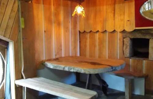 Montagny-sur-Grosne House | Village.insolite