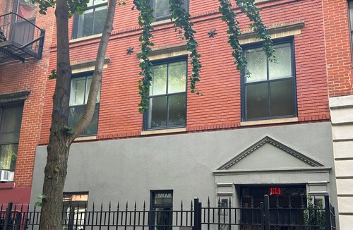 Ukrainian Village Apartment | Village Loft-Like Full Floor Apt