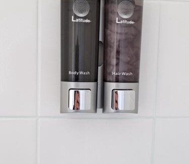 Anderson Park Hotel | Village Motel