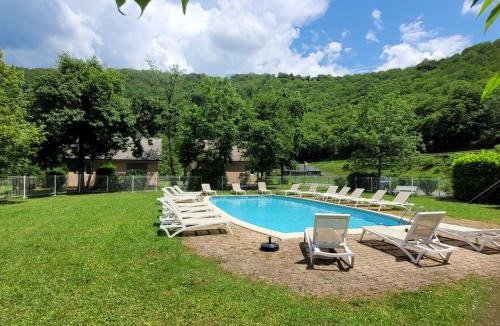 Grand-Vabre House | Village Nature, 19 gites, Piscine, Jacuzzi privé, Restaurant, à 4km de Conques