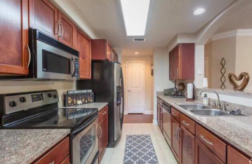 Energy Corridor Apartment | Village on Memorial