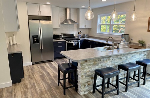 Carrabassett Valley House | Village on the Green 4 bedroom. Shuttle to the lifts