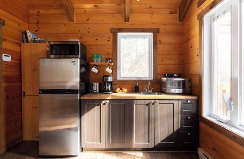 Sainte-Beatrix Ski Chalet | Village Perche - Colibri - Spa