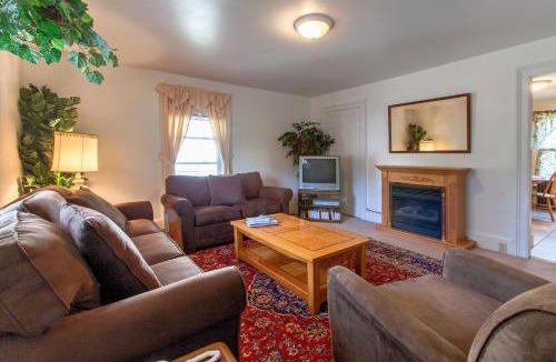 Margaretville House | Village Suites