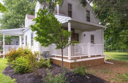 Skaneateles House | Village Vacation Home, Newly Renovated!