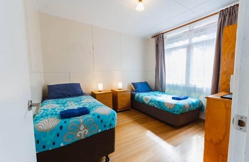 Mallacoota House | Village View Unit 2 Mallacoota