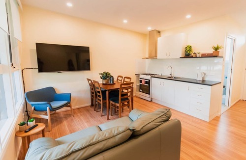 Mallacoota House | Village View Unit 3 Mallacoota