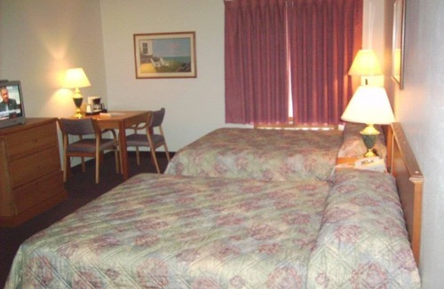 Spirit Lake Resort | Village West Resort & Hotel