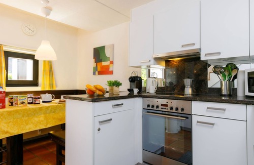 Capriasca Apartment | Villaggio Sureggio A6 mit TicinoTicket by Interhome