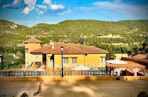 Villalba de la Sierra Villa | Villalbeja Casa Rural en Cuenca