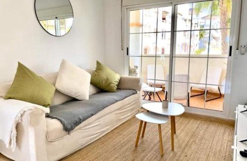 Villamartin Apartment | Villamartin apartment. Excellent location for Golfers, Cyclists and Hikers