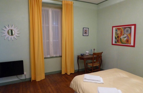 L'Ile-d'Elle House | Villanelle - Niki room, at the center of your desires