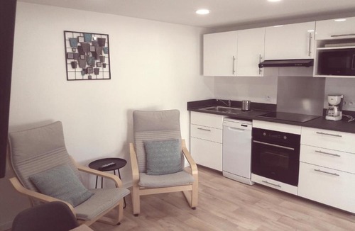 Dax Apartment | VILLANOEBA