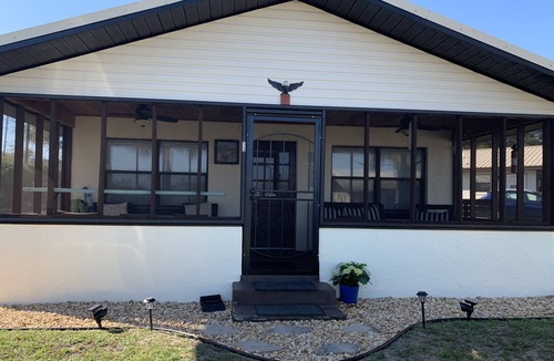 Stanton House | Villas at Eaton Beach