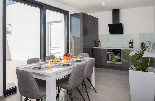 Seget Vranjica Apartment | Villas Baotic