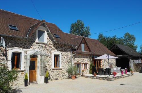 Saint-Pardoux-Corbier House | Villas de Leypinas B&B