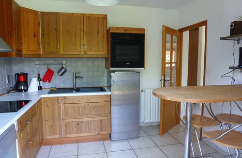 Entraigues-sur-la-Sorgue Villa | villas - 6 rooms - 6/8 persons
