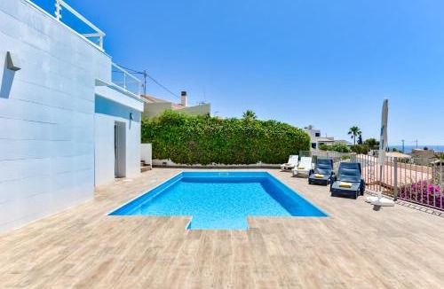 Urbanitzacio la Fustera Villa | Villas Guzman - Alex