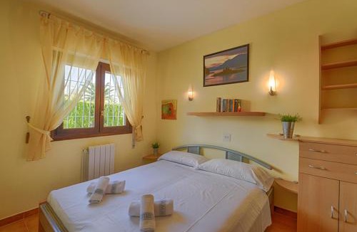 San Jaime Villa | Villas Guzman - Kismet