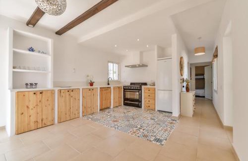 Benimeit Villa | Villas Guzman - Pura Vida