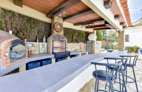 Pinar del Advocat Villa | Villas Guzman - Rouillon