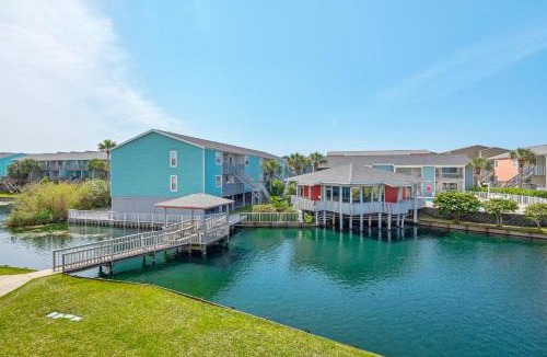 Pensacola Beach Apartment | Villas on the Gulf unit E4