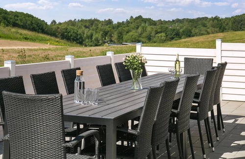 Spøttrup House | VillaVilla 405 - Hostrup Strand, Limfjorden