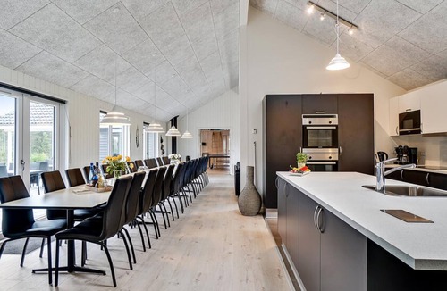 Spøttrup House | VillaVilla 431 - Hostrup Strand, Limfjorden