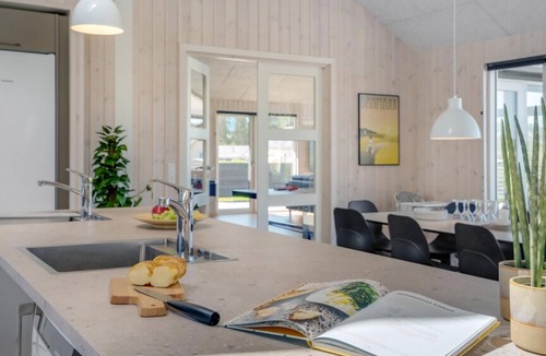 Spøttrup House | VillaVilla 542 - Hostrup Strand, Limfjorden