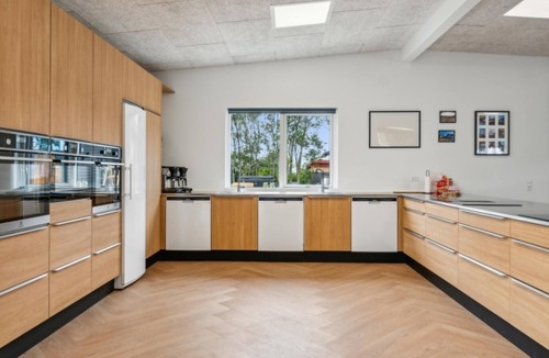 Spøttrup House | VillaVilla 645 - Hostrup Strand, Limfjorden
