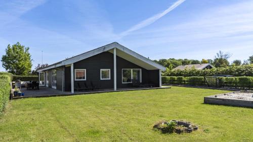 Pøt Strandby House | Villavilla 980 - Juelsminde, Østjylland