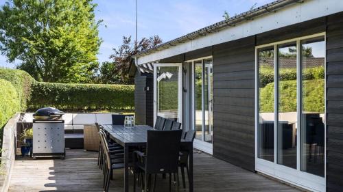 Pøt Strandby House | Villavilla 980 - Juelsminde, Østjylland