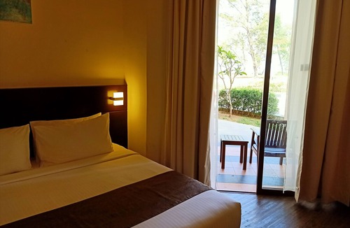 Kuala Rompin Hotel | Villea Rompin Resort & Golf