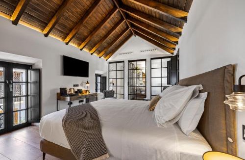 Marbella City Centre Hotel | VILLTAK La Maison - Adults Recommended Only