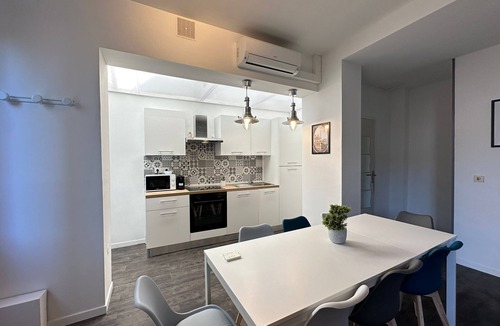 Reims Apartment | Vilnius, Élégance et Sobriété