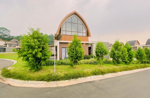 Ciawi Apartment | Vimala Hills Villa Gadog Puncak 3Br For 12 Pax