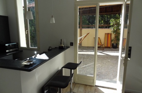 Sorano Cottage | VINCENNES: Charming apartment, calm and sunny