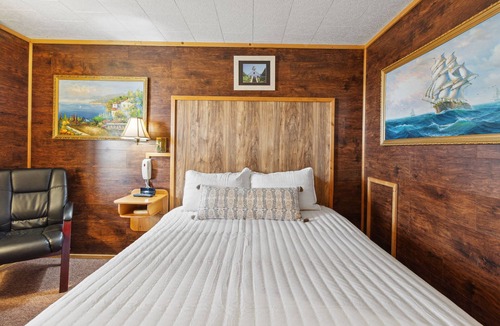 Mackinaw City Hotel | Vindel Motel