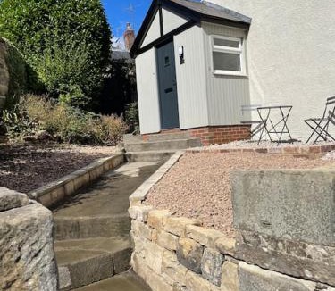 Hexham House | Vine Cottage