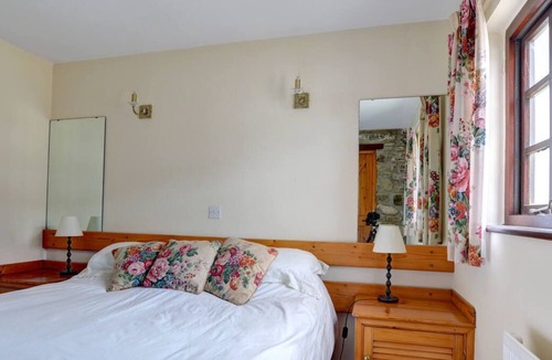 St Brides House | Vine in Haverfordwest