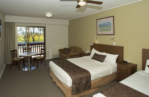 Nuriootpa Hotel | Vine Inn Barossa