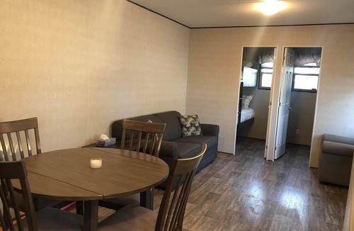 Virgil House | Vine Ridge Resort