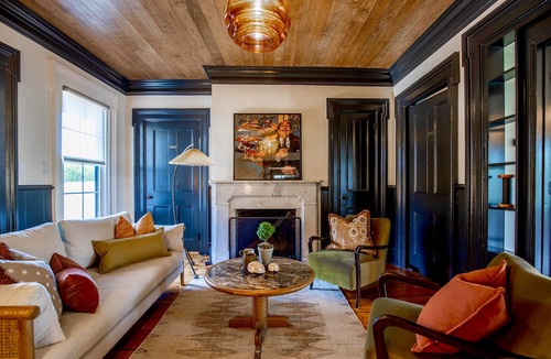 Town of Southold Town Bed & Breakfast | Vine & Sand