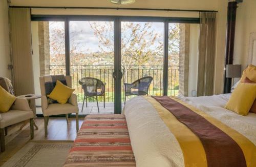 Inchbrook Bed & Breakfast | Vineyard Barn Room