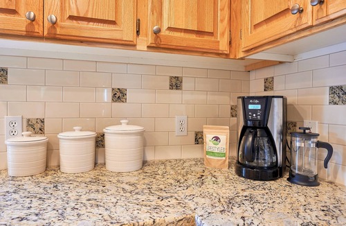 Yamhill House | Vineyard Dreams: 3 Bed/3 Bath Executive Stay Home