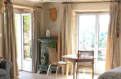 Mont-Saint-Jean House | Vineyard Garden Studio