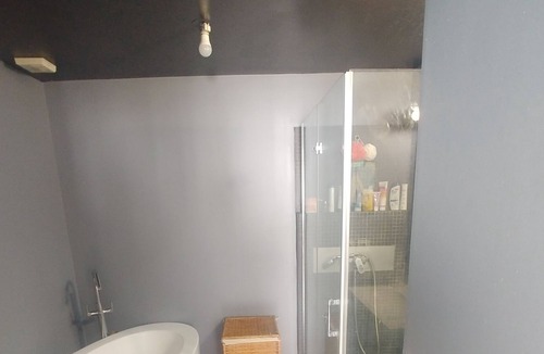 Celleneuve House | Vineyard house revisited by an architect