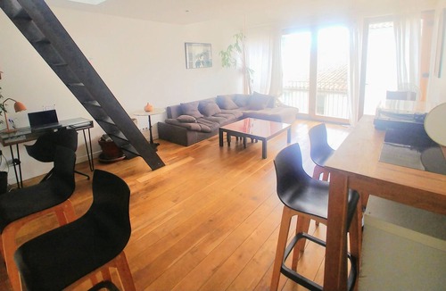 Celleneuve House | Vineyard house revisited by an architect