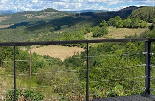 Tailhac Cottage | Vineyard house with terrace and fireplace