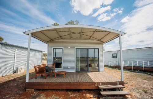 Cornella Apartment | Vineyard Views at Shiraz Republic